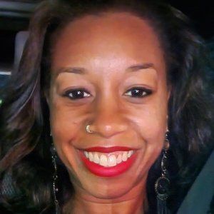 Meet your Posher, Posh